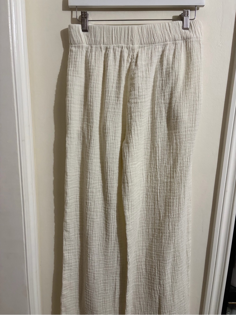 By The Sun Relaxed Wide-Leg Cream Gauze Pants Large EUC msrp $100 - Picture 8 of 10
